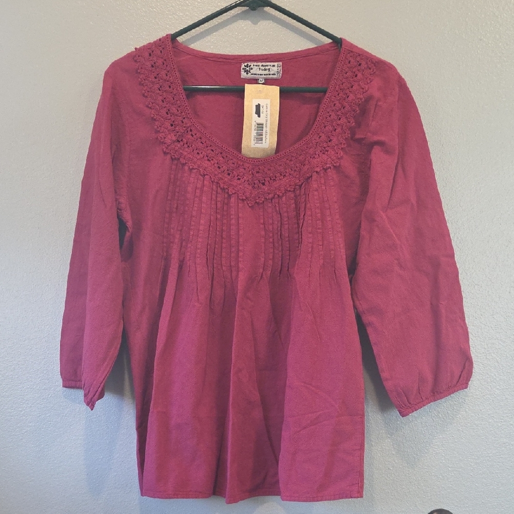 Women's Pink Top